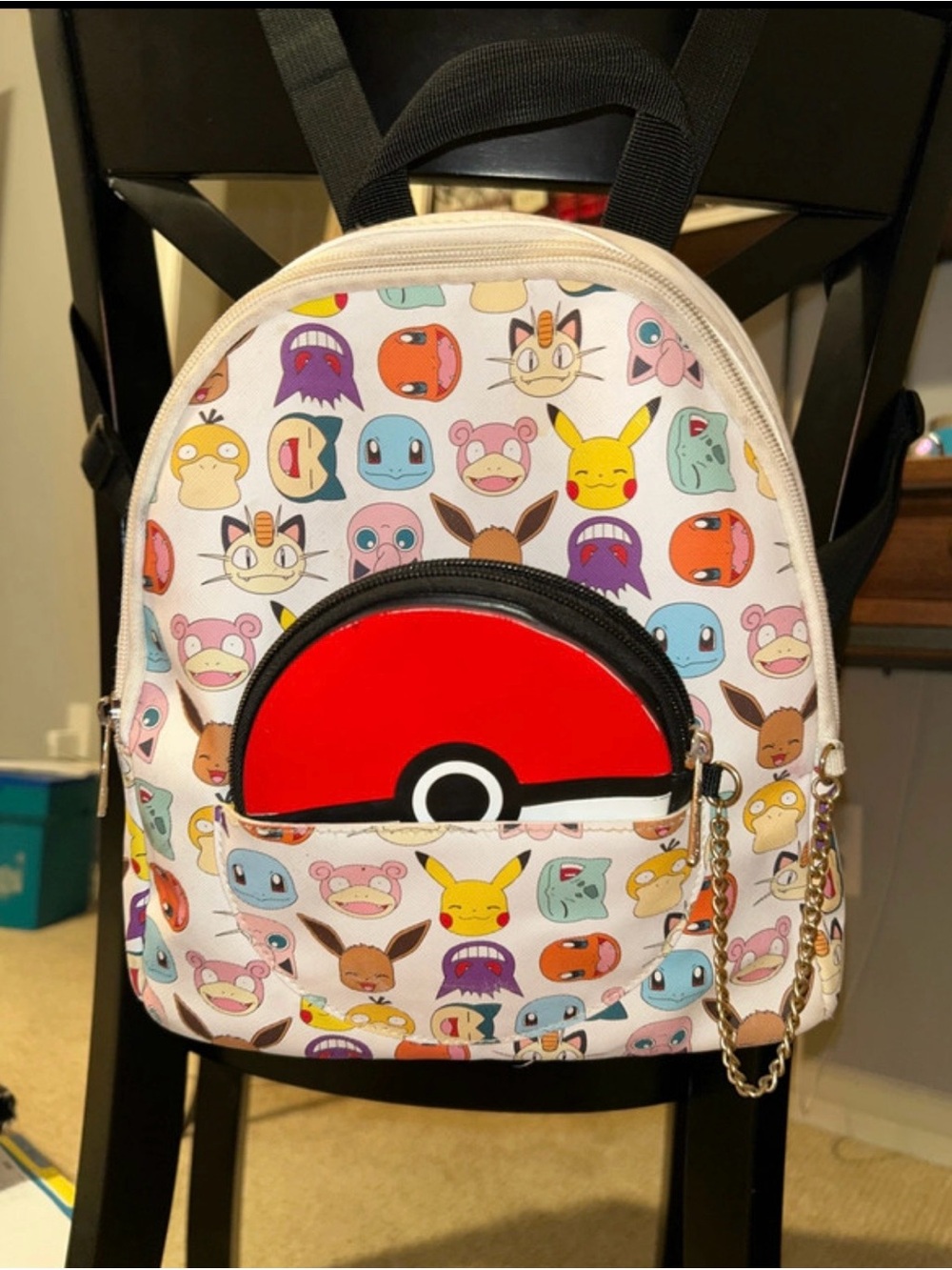 Pokémon Backpack with coin/wallet on chain